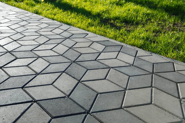 Best Driveway Pavers Cost  in USA